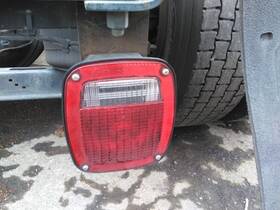 2606986 Replaces 2017 Volvo Vnm Tail Light Or