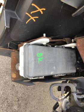 2651999 Replaces 2008 Isuzu Nqr Fuse Box Oh