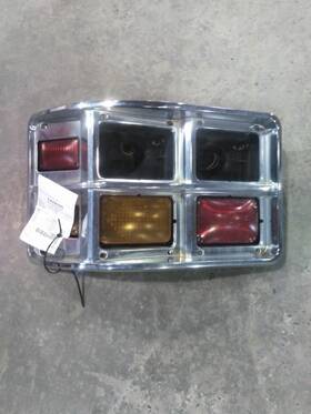 3673571 American Lafrance 2418295 2003 Fire/rescue Headlight Left