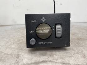 1835227022 Chevrolet 2008 C50 Headlight Switch 605-11209