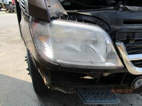 2219409 Dodge 1196351 Sprinter 3500 Headlamp Assembly