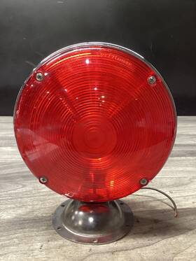 73-1771 Dominion 73-1770/1771 Auto Amber Mounted Signal Light 73-1770 / #101n42 Si
