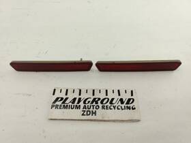 182.fd1g01 Ford Mustang Gt Convertible Pair Of Rear Fog Reflectors Fits 2001-2004