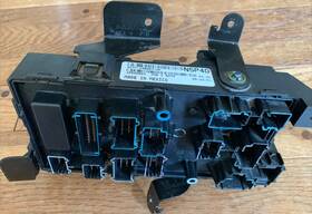2c7t-14a067-ak Ford 2002 F250 Diesel Super Duty Interior Fuse Relay Junction Box