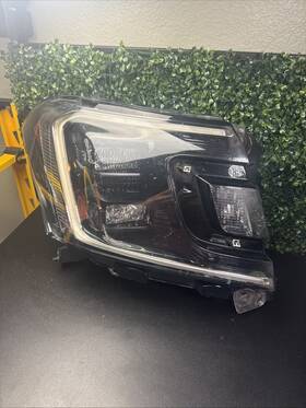 Ford Ll1j-13005-ab 2018-2021 Expedition Headlight Psgr Rt Rh Oem