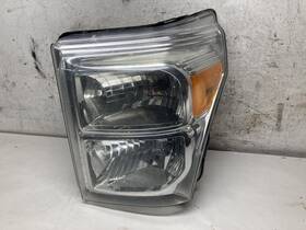 Vbc34-13006-a Ford F450 Super Duty Left/driver Headlamp - Used P/n Vbc3413006a