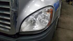 2698439 Freightliner 1631593 Cascadia 2007-2018 Headlamp Assembly