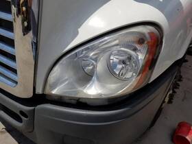 2861646 Freightliner 1739295 Cascadia 2007-2018 Headlamp Assembly