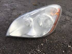 2974146 Freightliner 1824912 Cascadia 125 Headlamp Assembly
