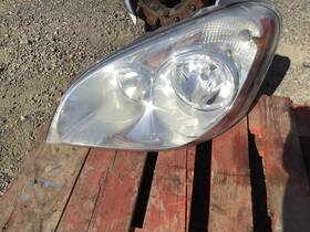 3141702 Freightliner 1985753 Cascadia 125 Headlamp Assembly