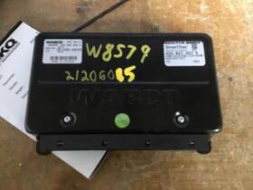 3341640 Freightliner 2120605 Cascadia 125 Fuse Box