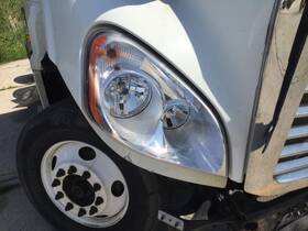 3392039 Freightliner 2166066 Cascadia 125 2014 Headlamp Assembly