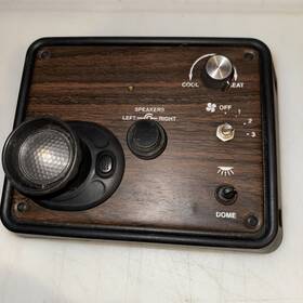 22-46935-111a Freightliner 22-46935-11a Freghtliner Vintage Woodgrain Sleeper Dome Light Panel Switch 22-46935-111a Freightliner 22-46935-11a Freghtliner Vintage Woodgrain Sleeper Dome Light Panel Switch