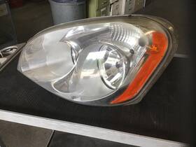 3481682 Freightliner 2246745 Cascadia 125 Headlamp Assembly