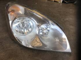 3481710 Freightliner 2246773 Cascadia 125 Headlamp Assembly