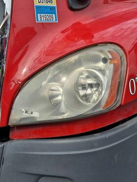 3503750 Freightliner 2265779 Cascadia 125 Headlamp Assembly