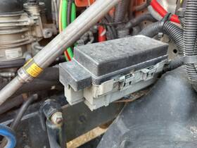 3505196 Freightliner 2267059 Na Cascadia 125 Fuse Box