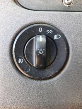 3569725 Freightliner 2324422 Cascadia 125 2013 Headlamp Switch