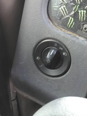 3573842 Freightliner 2327794 Cascadia 125 Headlamp Switch