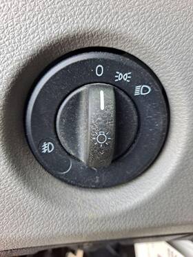3586421 Freightliner 2339508 Cascadia 126 Headlamp Switch