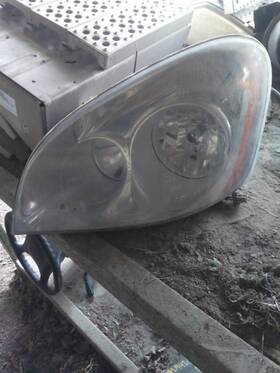 3609510 Freightliner 2360122 Cascadia 125 2012 Headlamp Assembly