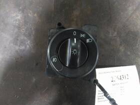 A06-58685-000 Freightliner 2364312 Cascadia 125 2015 Headlamp Switch 3614140