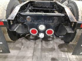 3641914 Freightliner 2389487 Cascadia 125 Stop Turn Tail Lamp