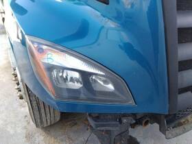 3642590 Freightliner 2390140 Cascadia 126 2019 Headlamp Assembly