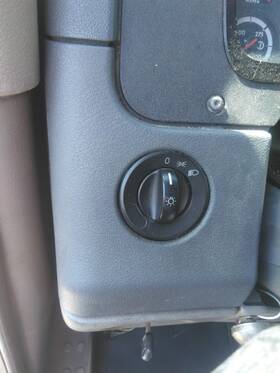 3643730 Freightliner 2391265 Replaces Cascadia 125 2014 Switch Headlamp