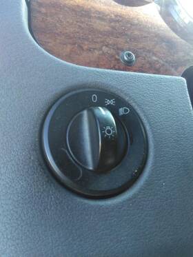 3663036 Freightliner 2408615 Replaces Cascadia 125 2011 Switch Headlamp