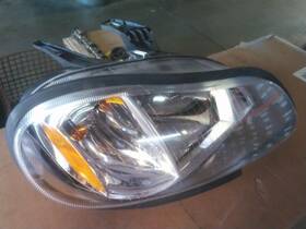 3740487 Freightliner 2477320 Columbia 120 Headlamp Assembly
