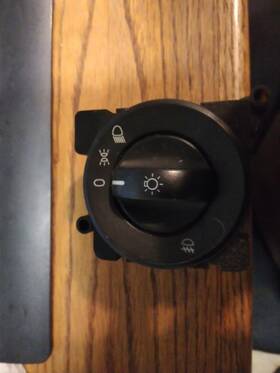 A06-58685-000 Freightliner 2482770 Cascadia 125 Headlamp Switch 3747664