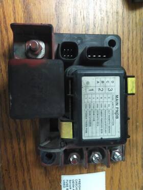 A06-75148-012 Freightliner 2504574 Cascadia 125 Fuse Box 3774463