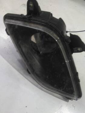 1-inj-1043-000 Freightliner 2588377 Replaces 2018 Cascadia 126 Fog Light 3882120