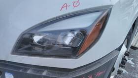 3913640 Freightliner 2605796 2022 Cascadia 2018-2025 Headlight