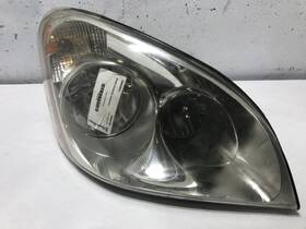 888-5205-957 Freightliner 2008-2020 Cascadia Right/passenger Headlamp - Used P/n 8885205957