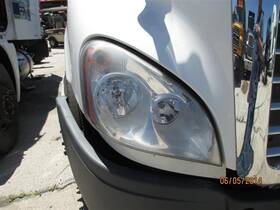 2009688 Freightliner 994750 Cascadia 2007-2018 Headlamp Assembly