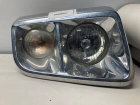 A06-88572-005 Freightliner 122sd Right/passenger Headlamp - Used P/n A0688572005