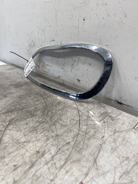 A1714930000 Freightliner 2021 Business Class M2 106 Light Bezel 710-10416
