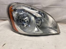 Fl001-b001r-om Freightliner 2008-2020 Cascadia Right Headlamp - Used P/n Fl001b001rom