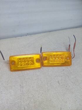 76320 Grand General Lot Of 2 8 Diode Led Marker Light