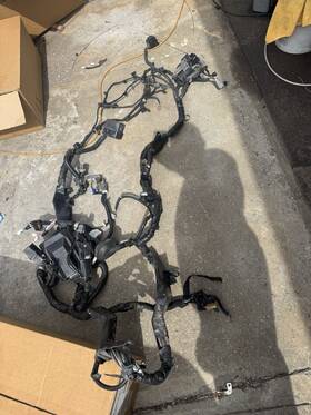 240125ch4a Infiniti 648.in1v17 24012 5ch4a Engine Bay Wiring Harness 2017 Q60