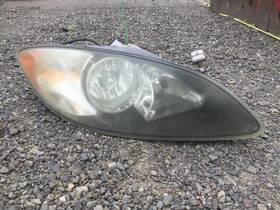 2713625 International 1645879 Prostar 2009 Headlamp Assembly