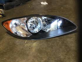 3482297 International 2247336 Prostar Headlamp Assembly