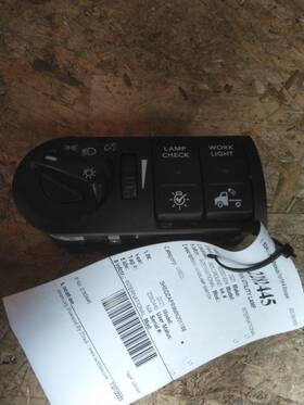 3522436 International 2282445 Replaces N/a Lt 2021 Switch Utility Lamp