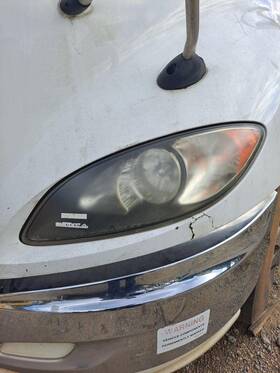 3539218 International 2297506 Prostar 122 Headlamp Assembly