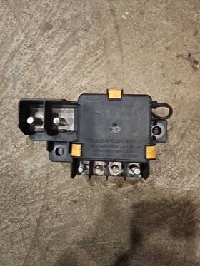 4088279f92 International 2311666 Replaces Lt 2019 Fuse Box 3555755