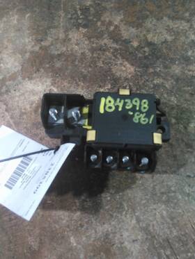 3637483 International 2385399 Replaces Lt 2020 Fuse Box