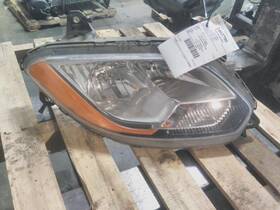3657895 International 2403790 Lt Headlamp Assembly 2019 Right