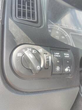 3685178 International 2428436 Replaces Lt 2020 Switch Headlamp